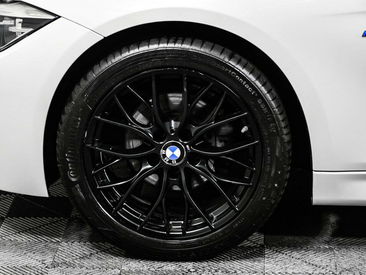 Купить BMW 3 серии 320i xDrive, 2018, 76 707 км, фото №17