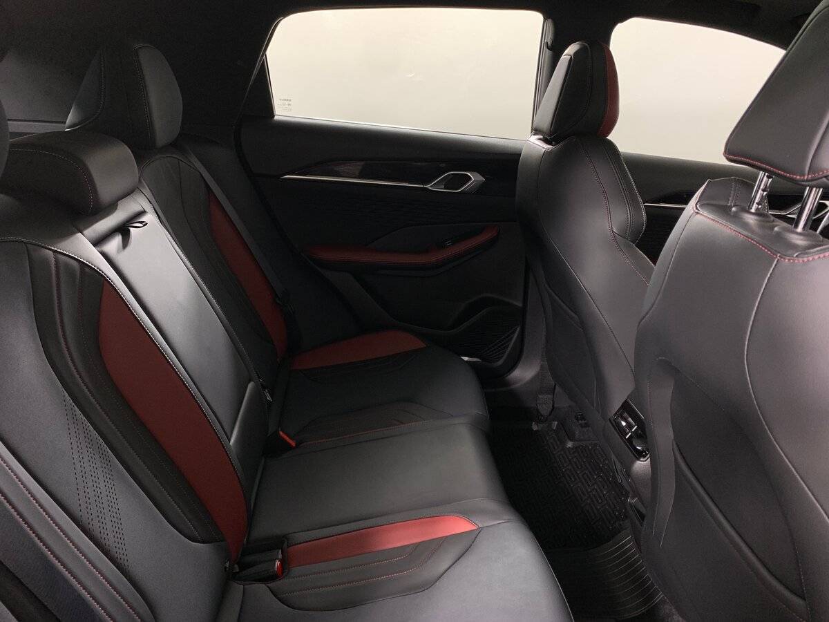 Купить Geely Coolray, 2023, 615 км, фото №17