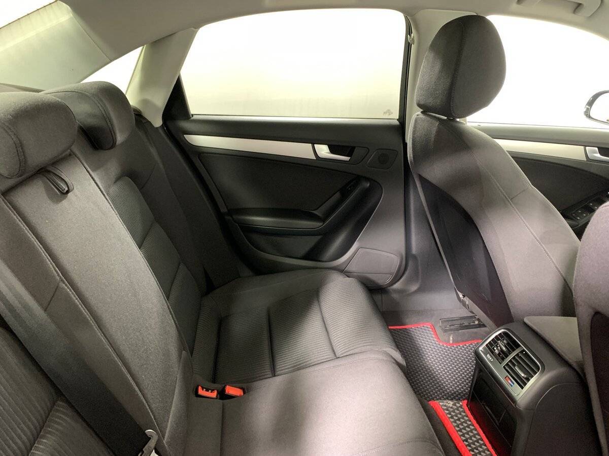 Купить Audi A4, 2010, 248 733 км, фото №17