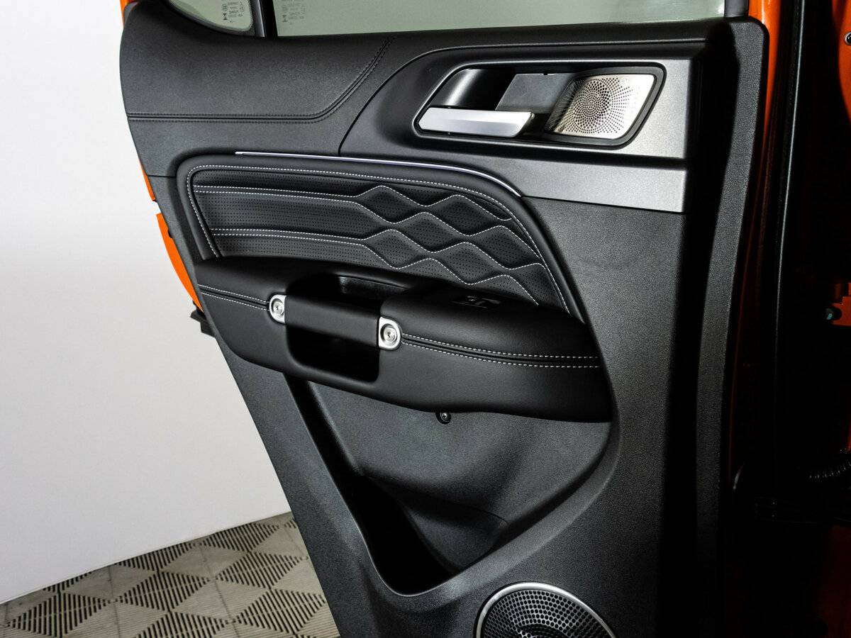 Купить Tank 300, 2024, 2 388 км, фото №28