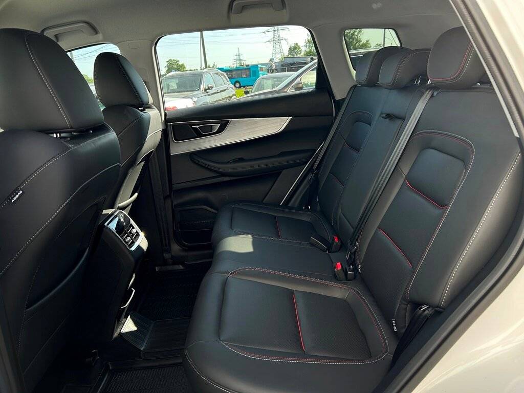 Купить Chery Tiggo 7 Pro, 2023, 2 819 км, фото №11