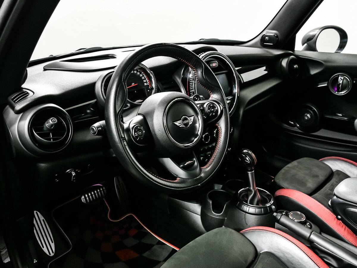 Купить Mini Hatch JCW John Cooper Works, 2016, 108 470 км, фото №13