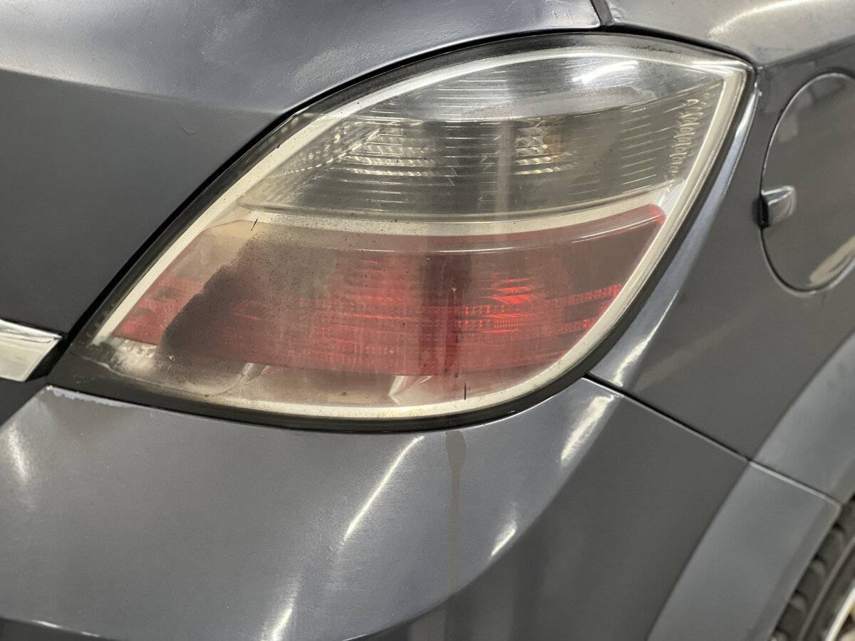 Купить Opel Astra, 2008, 208 562 км, фото №9