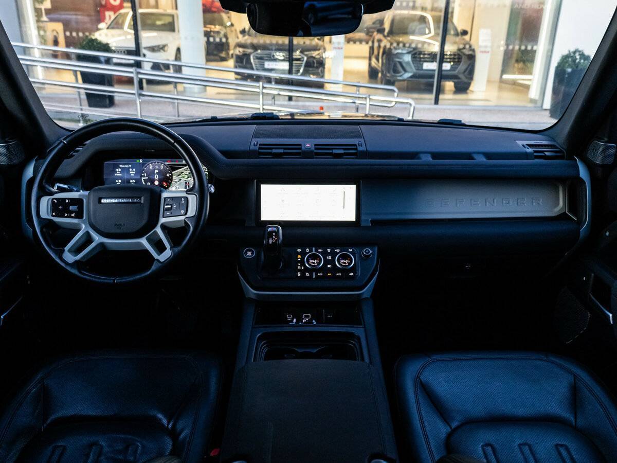 Купить Land Rover Defender 110, 2021, 60 783 км, фото №10