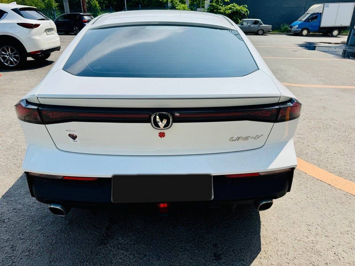 Купить Changan UNI-V, 2023, 17 500 км, фото №7