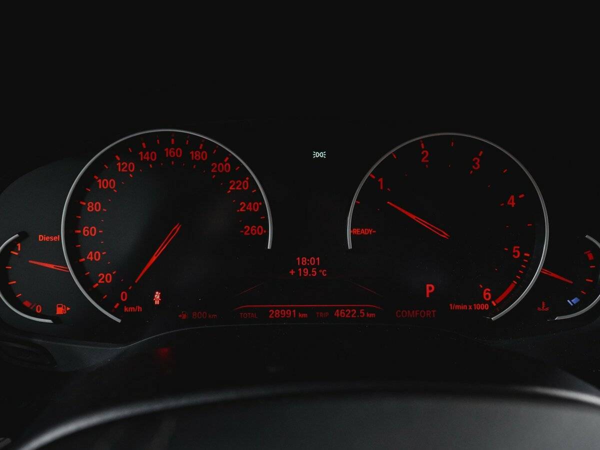 Купить BMW 5 серии 520d xDrive, 2018, 28 990 км, фото №11