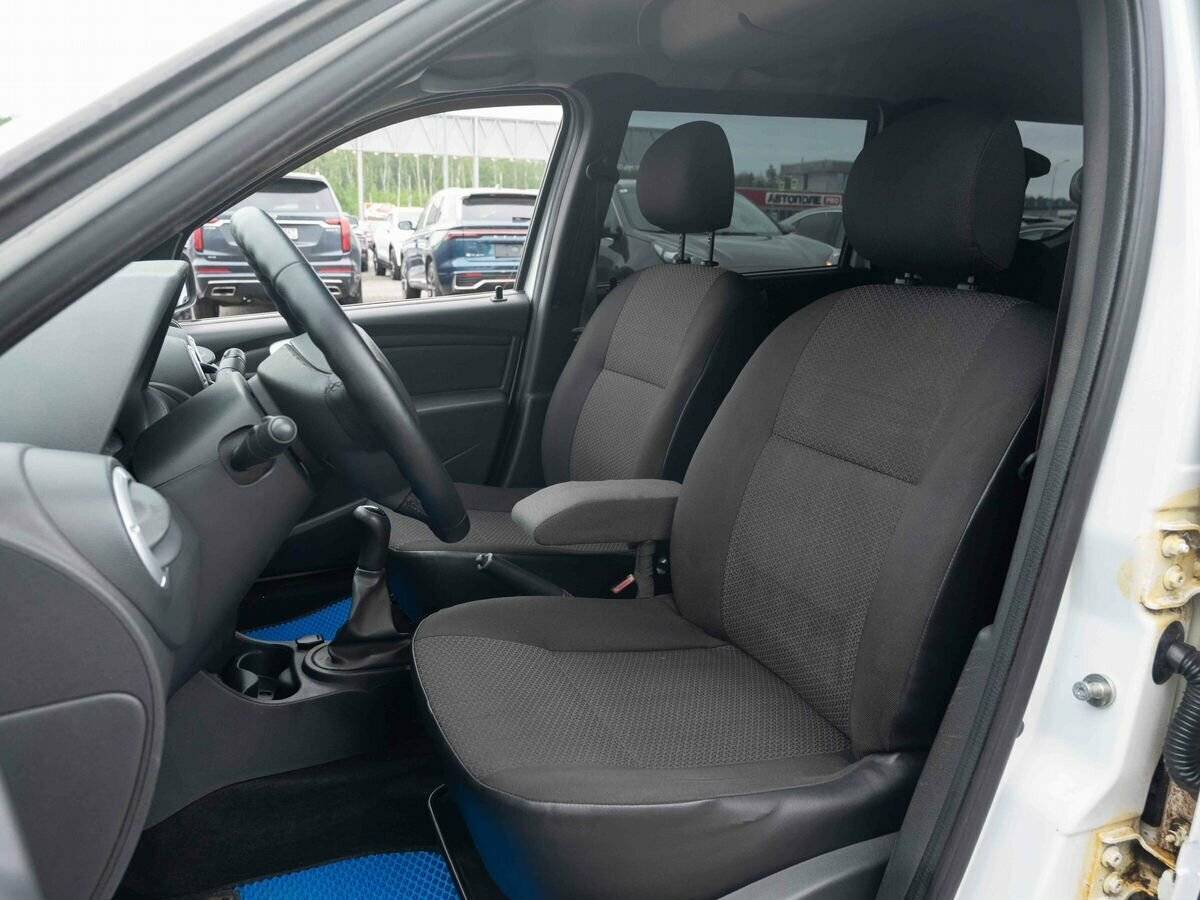 Купить Lada (ВАЗ) Largus, 2013, 215 916 км, фото №8