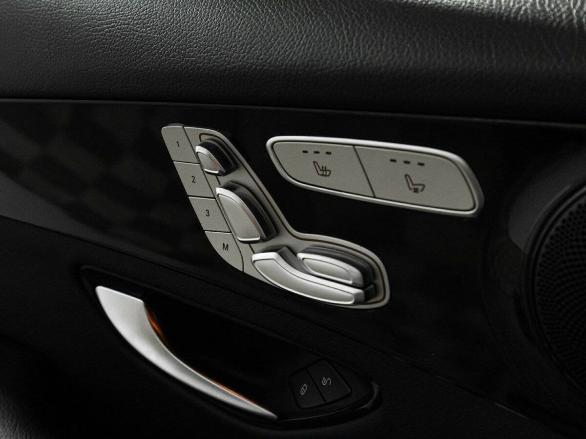 Купить Mercedes-Benz GLC 220 d, 2019, 59 422 км, фото №17