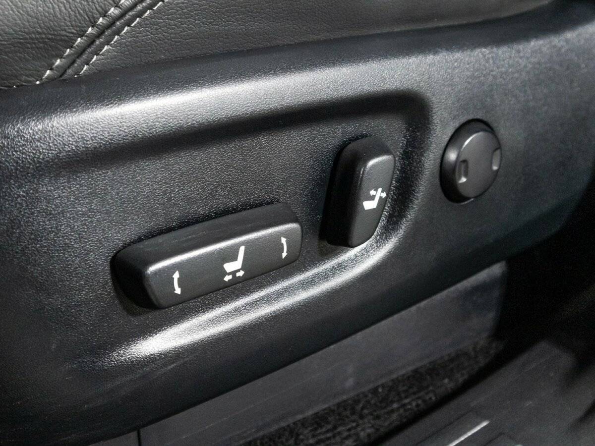 Купить Toyota Land Cruiser Prado, 2015, 169 653 км, фото №17