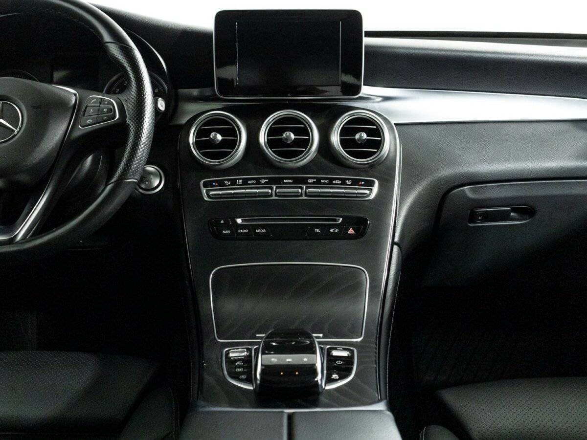 Купить Mercedes-Benz GLC 300, 2018, 135 130 км, фото №14