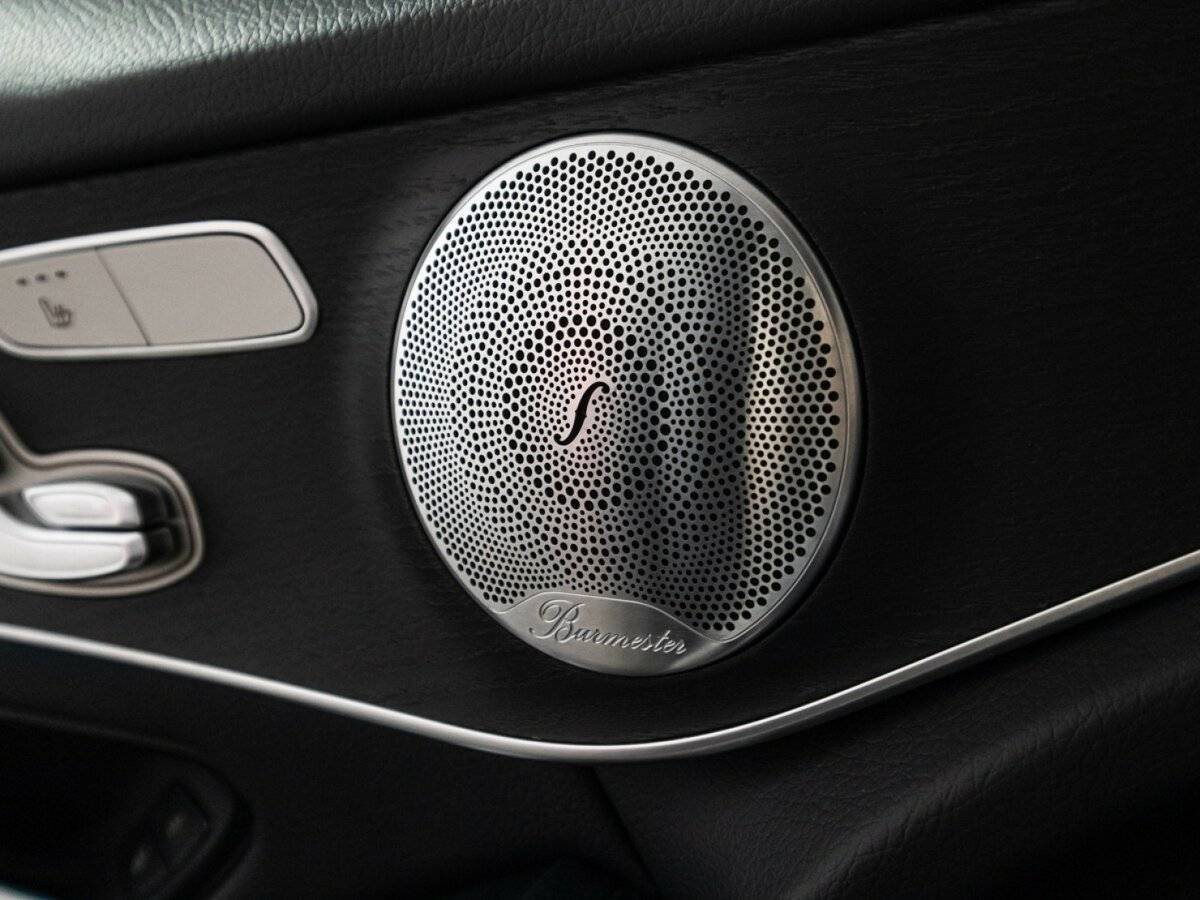 Купить Mercedes-Benz GLC 300, 2018, 135 130 км, фото №19