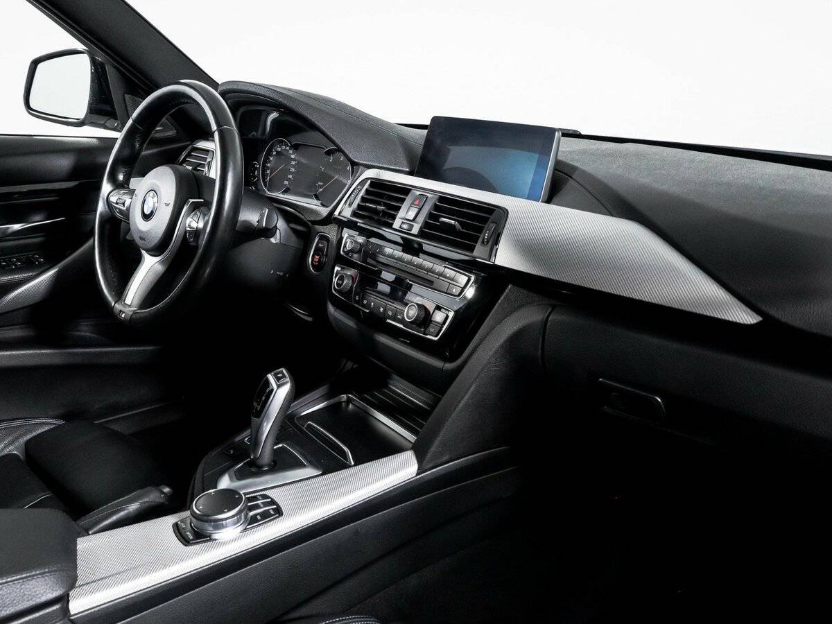 Купить BMW 3 серии 320d xDrive, 2018, 83 682 км, фото №9