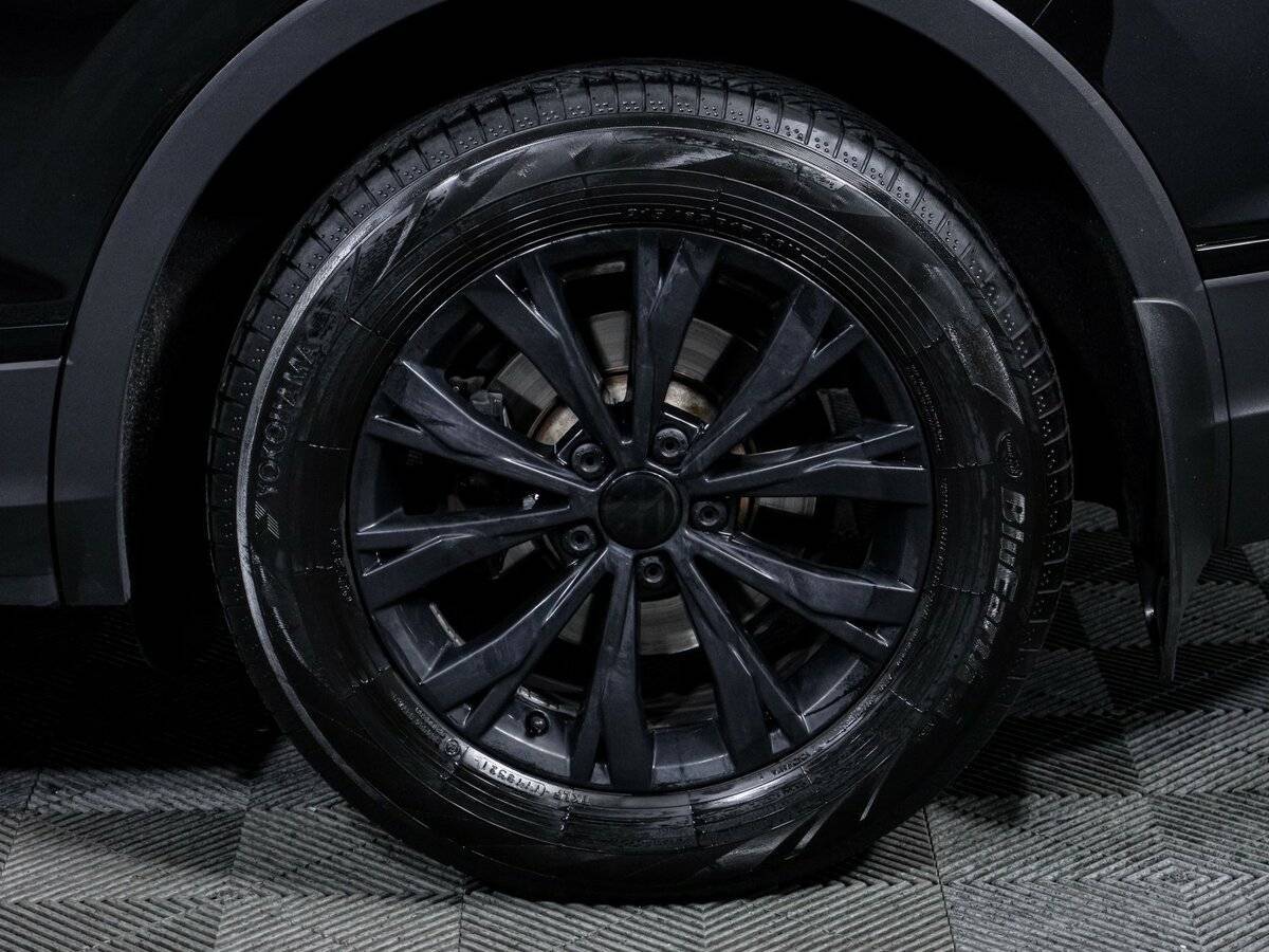 Купить Volkswagen Tiguan, 2021, 68 950 км, фото №15