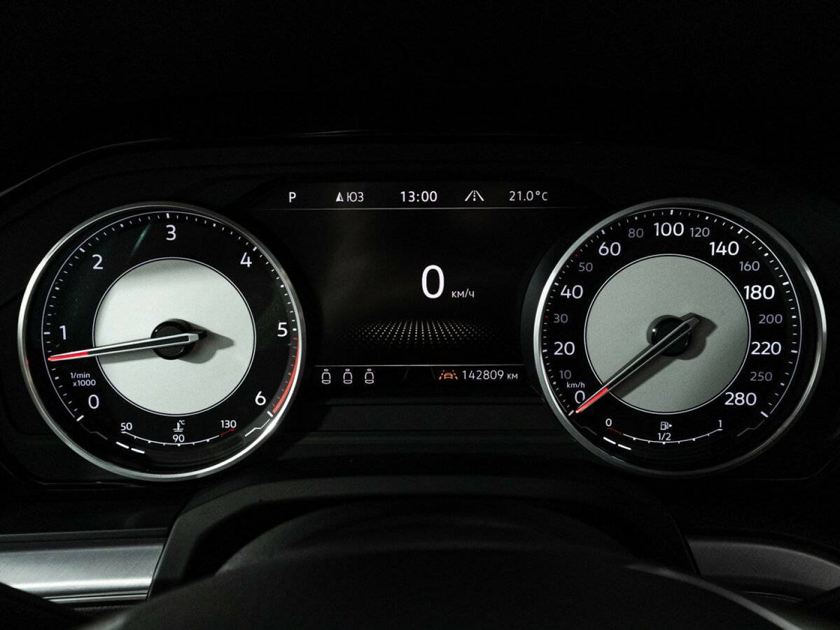 Купить Volkswagen Touareg, 2018, 142 477 км, фото №12