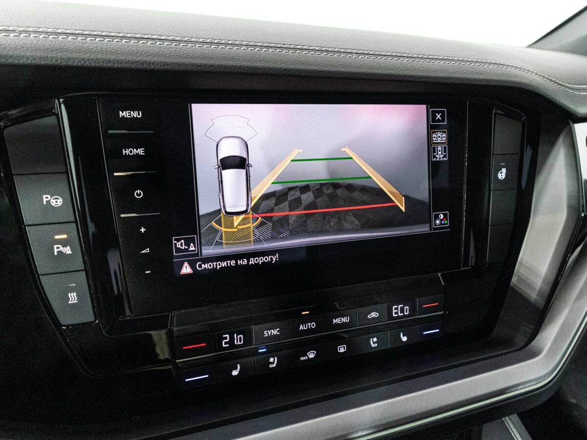 Купить Volkswagen Touareg, 2018, 142 477 км, фото №16