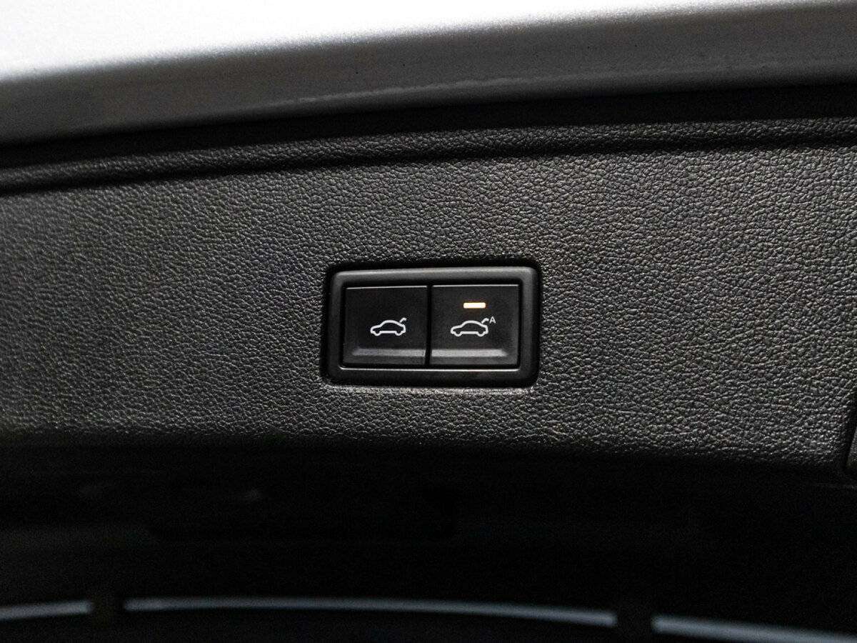 Купить Volkswagen Touareg, 2018, 142 477 км, фото №34