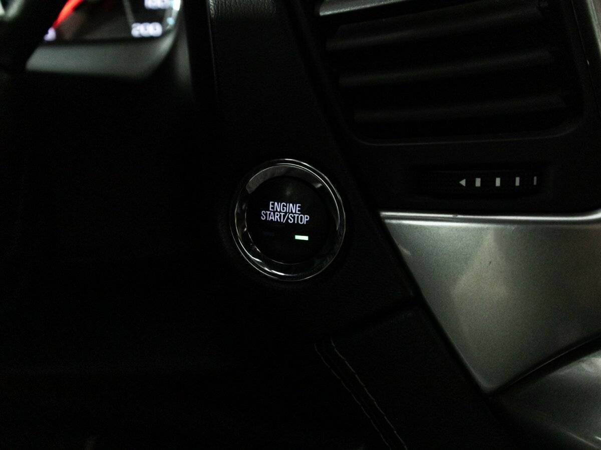 Купить Chevrolet Tahoe, 2016, 221 143 км, фото №18