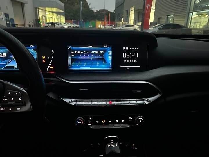 Купить FAW Bestune T77, 2021, 14 000 км, фото №13