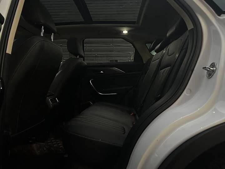 Купить FAW Bestune T77, 2021, 14 000 км, фото №14