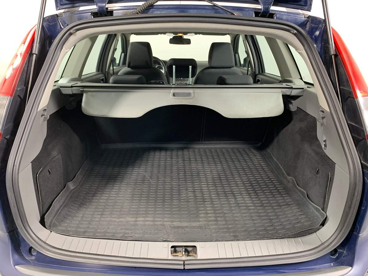 Купить Ford Focus, 2010, 290 338 км, фото №19