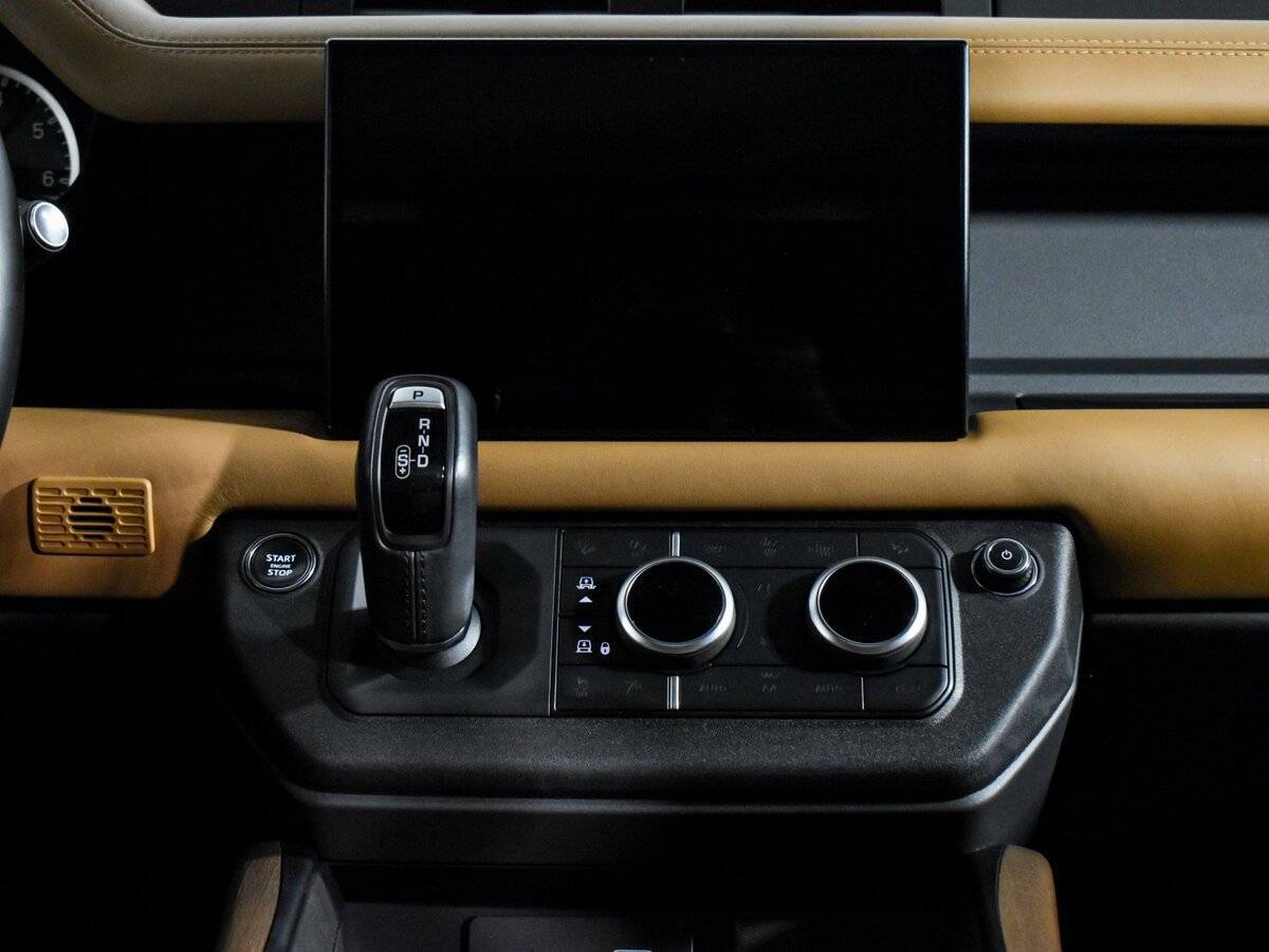 Купить Land Rover Defender 110, 2023, 21 000 км, фото №13