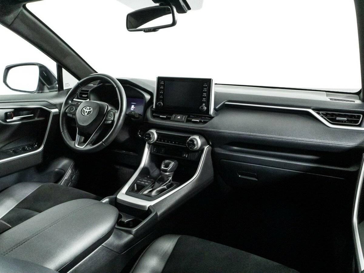 Купить Toyota RAV4, 2020, 63 000 км, фото №9