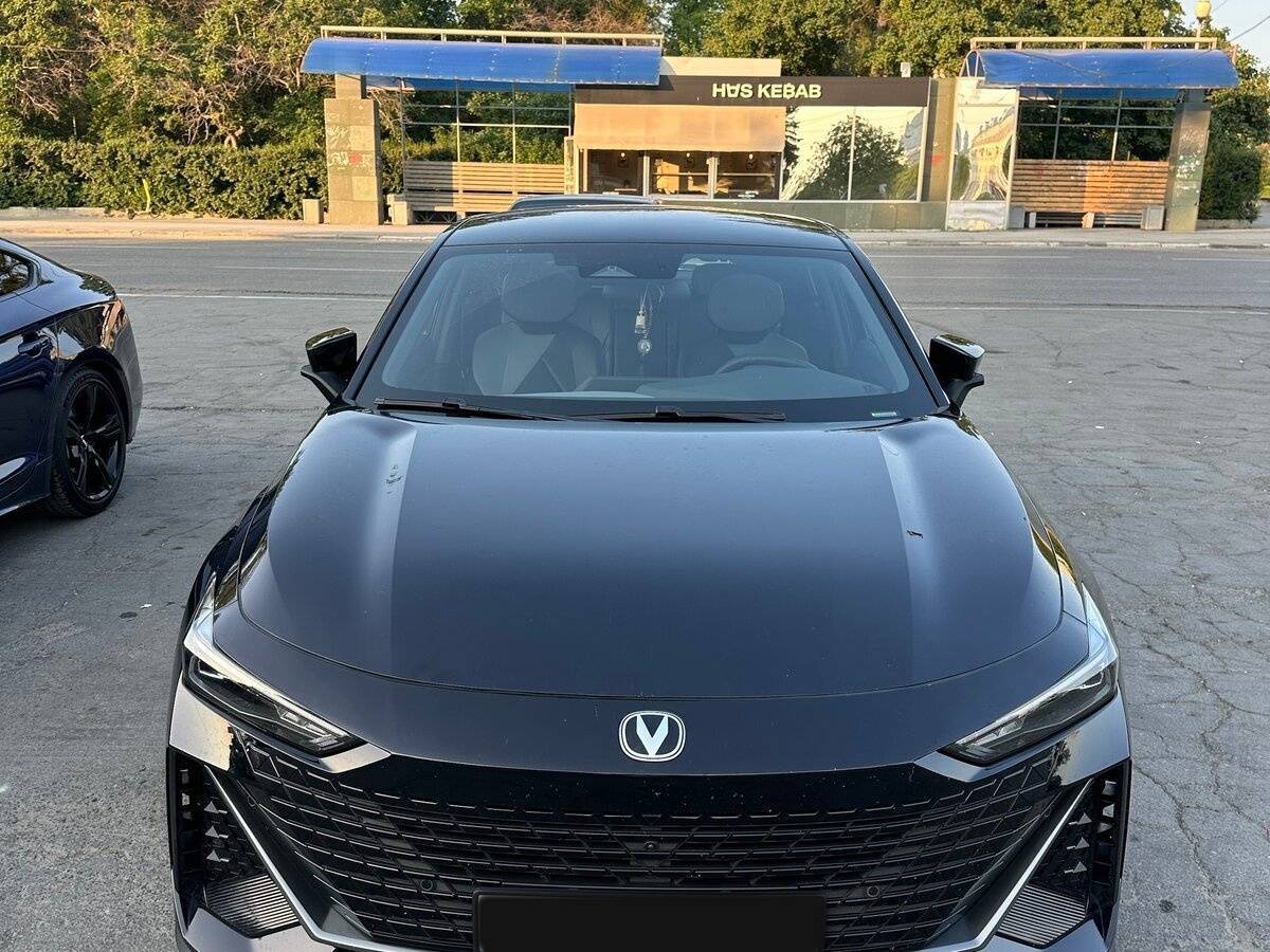 Changan UNI-V