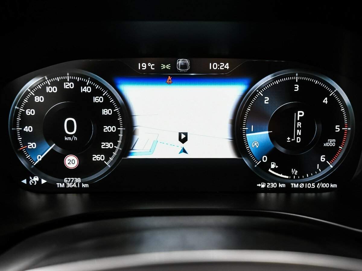 Купить Volvo XC60, 2021, 67 000 км, фото №10