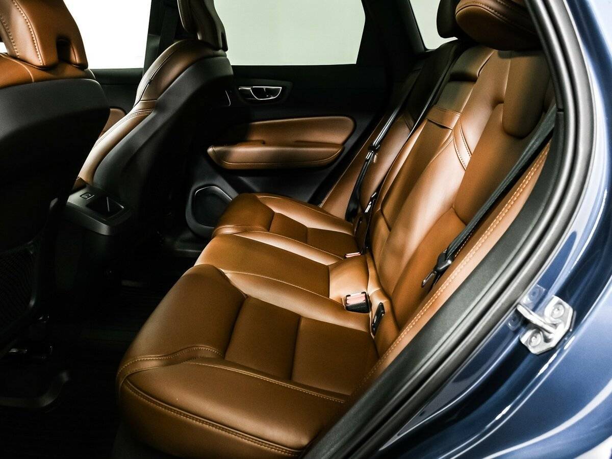 Купить Volvo XC60, 2021, 67 000 км, фото №12