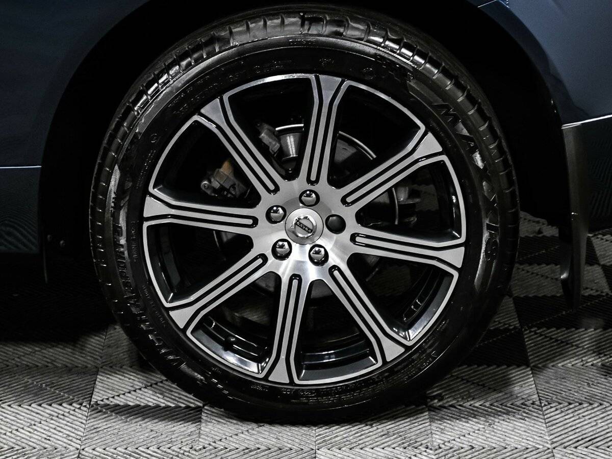 Купить Volvo XC60, 2021, 67 000 км, фото №14