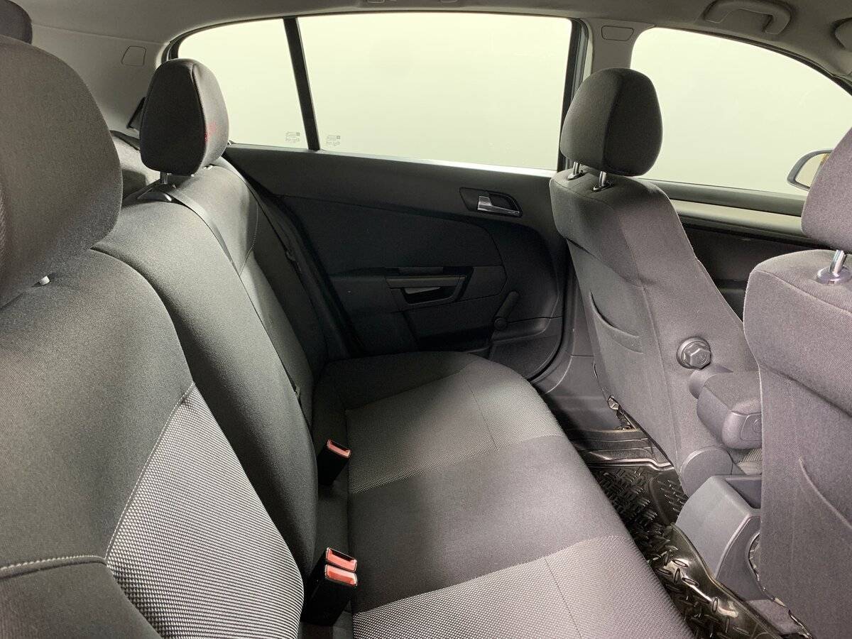 Купить Opel Astra, 2010, 156 634 км, фото №17