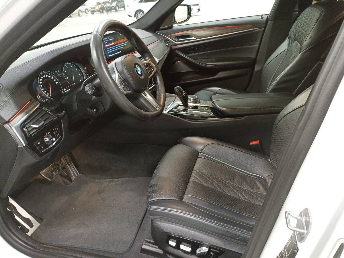 Купить BMW 5 серии 530d xDrive, 2018, 224 562 км, фото №16