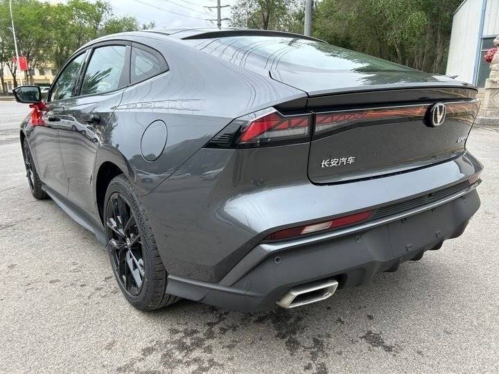 Купить Changan UNI-V, 2025, 100 км, фото №5