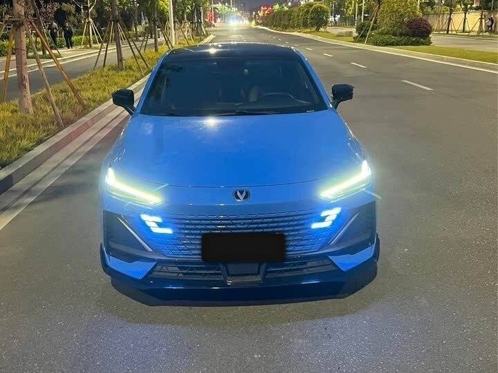 Changan UNI-V