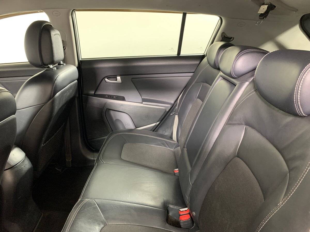 Купить Kia Sportage, 2011, 258 693 км, фото №17