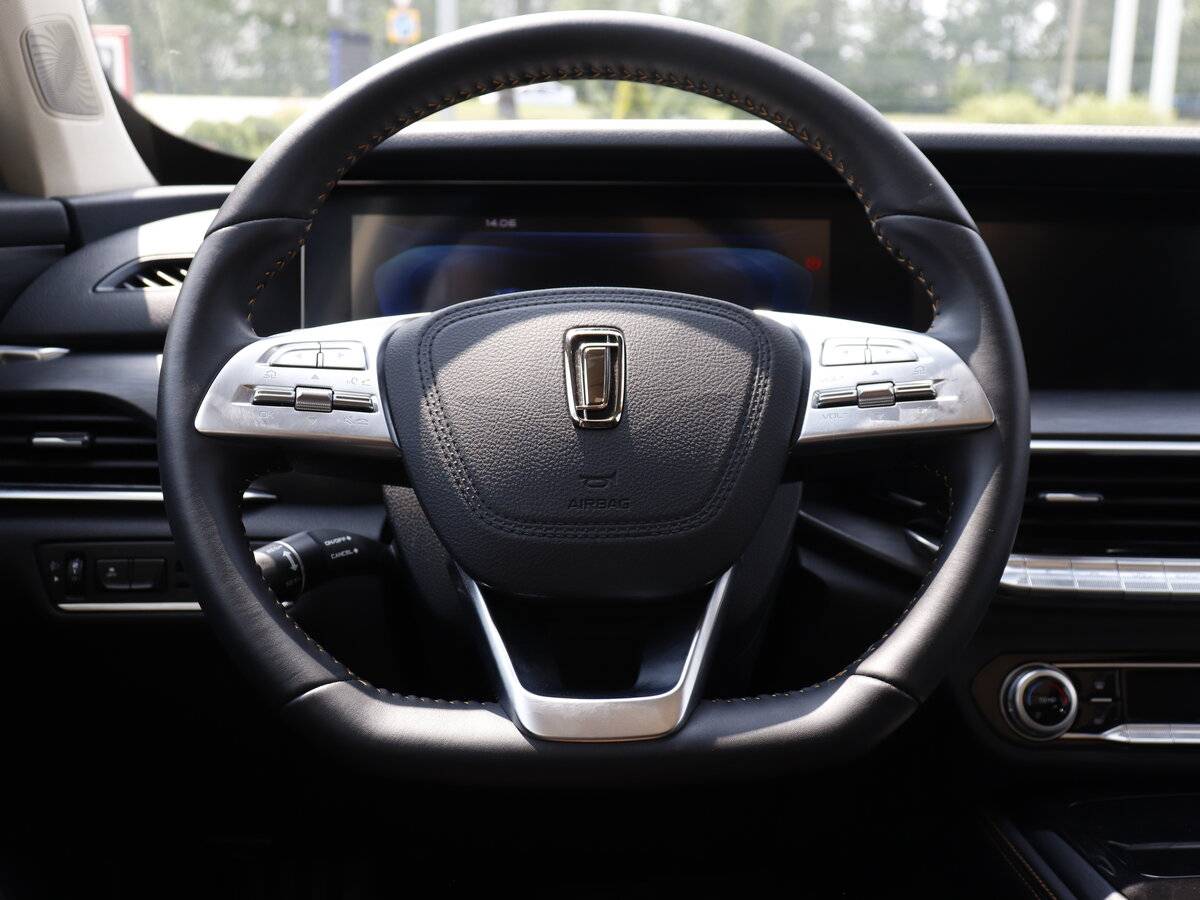 Купить FAW Bestune T77, 2023, 12 890 км, фото №12