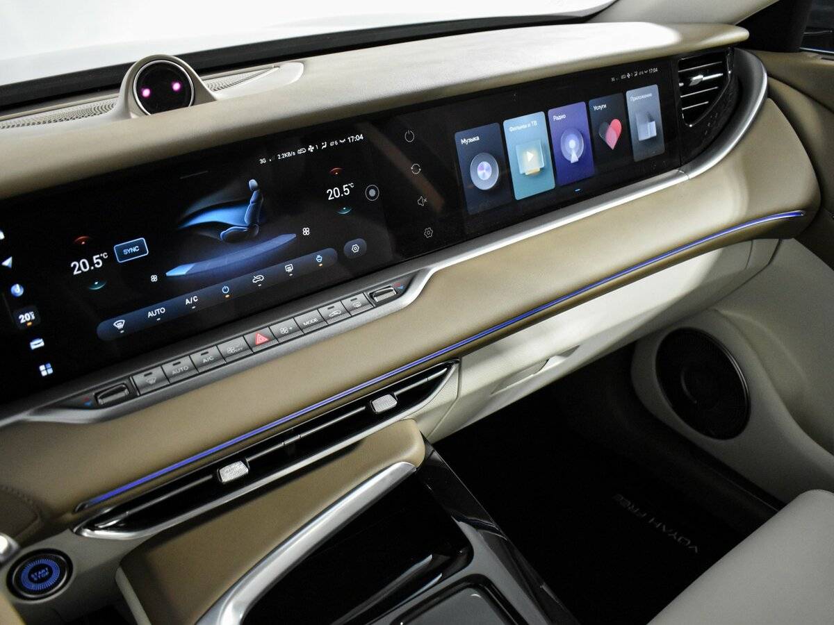 Купить Voyah Free EVR, 2023, 61 973 км, фото №17