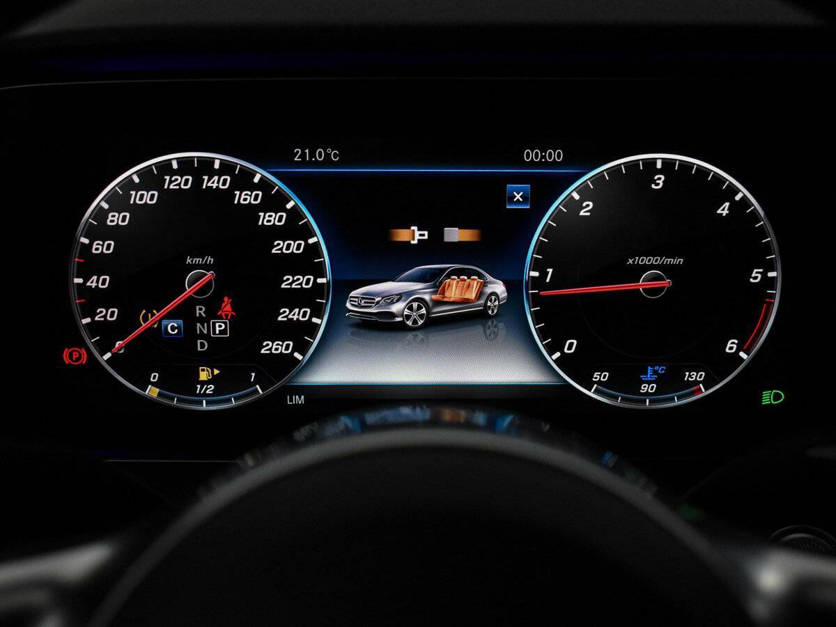 Купить Mercedes-Benz E-Класс 220 d, 2020, 108 000 км, фото №21