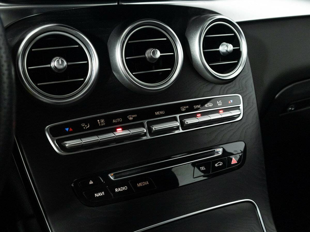 Купить Mercedes-Benz GLC 220 d, 2016, 121 560 км, фото №17