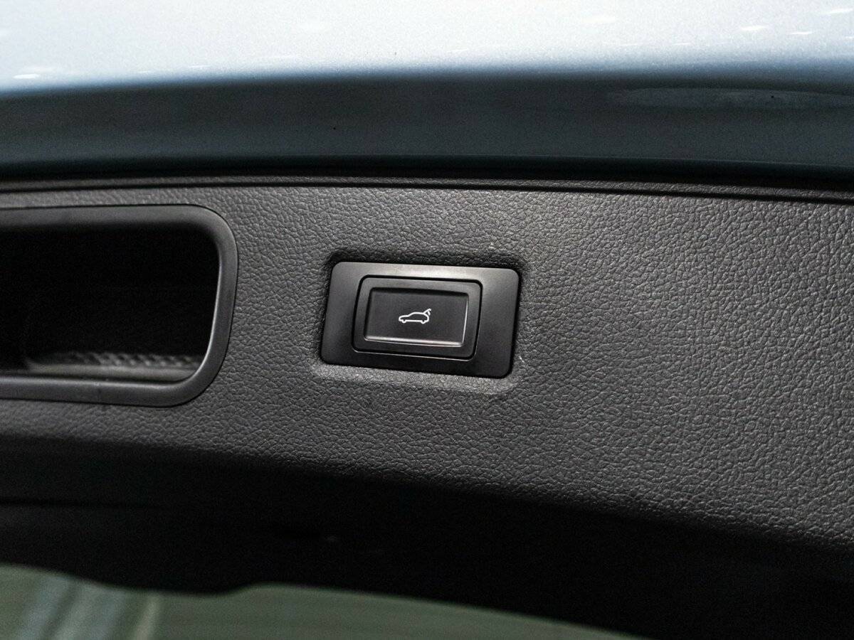 Купить Voyah Free EVR, 2022, 40 641 км, фото №16