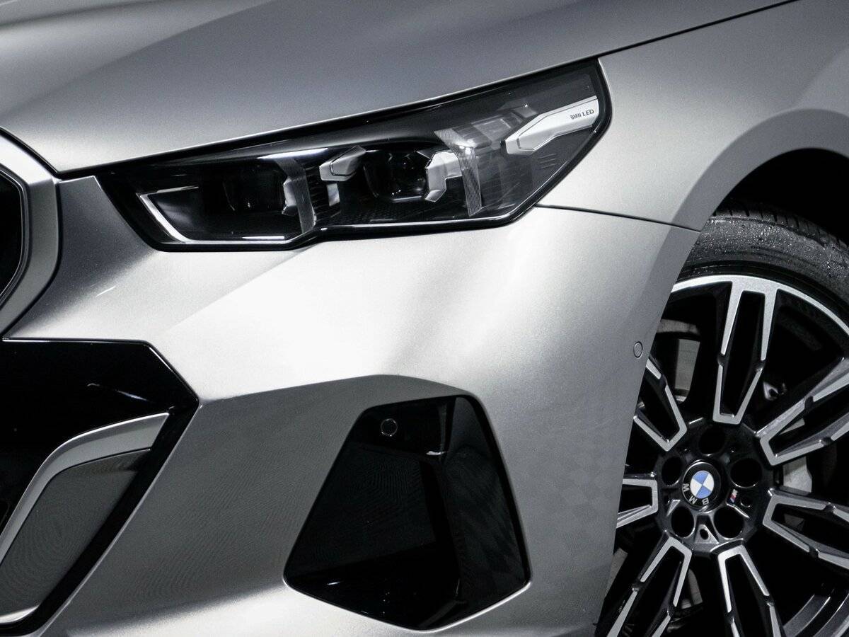 Купить BMW 5 серии Long 530Li, 2024, 5 850 км, фото №15