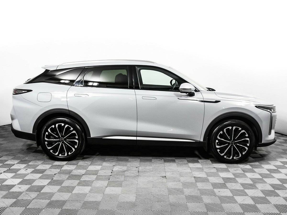 Купить Exeed RX, 2023, 25 329 км, фото №4