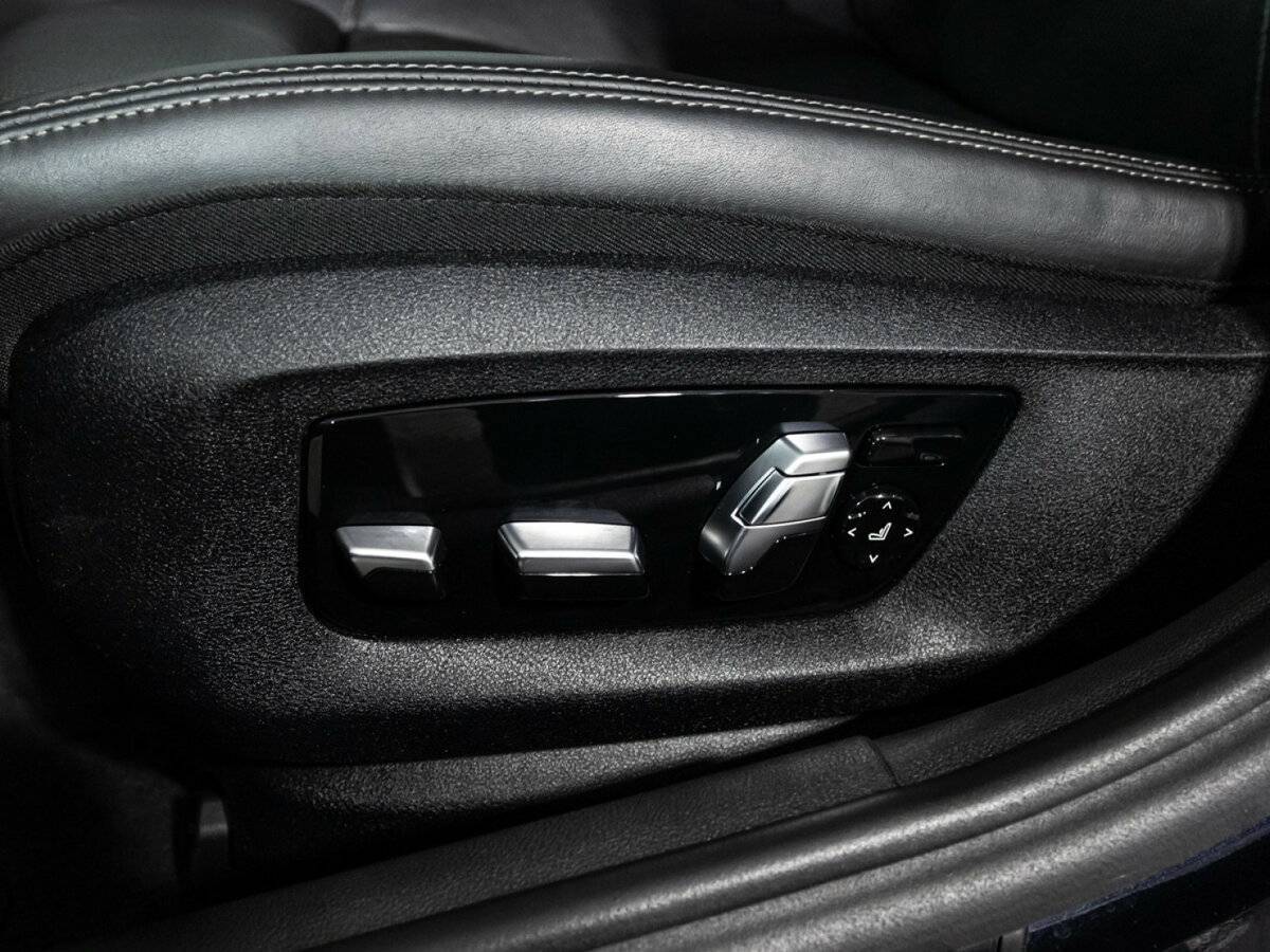 Купить BMW 5 серии 530d xDrive, 2017, 64 000 км, фото №17