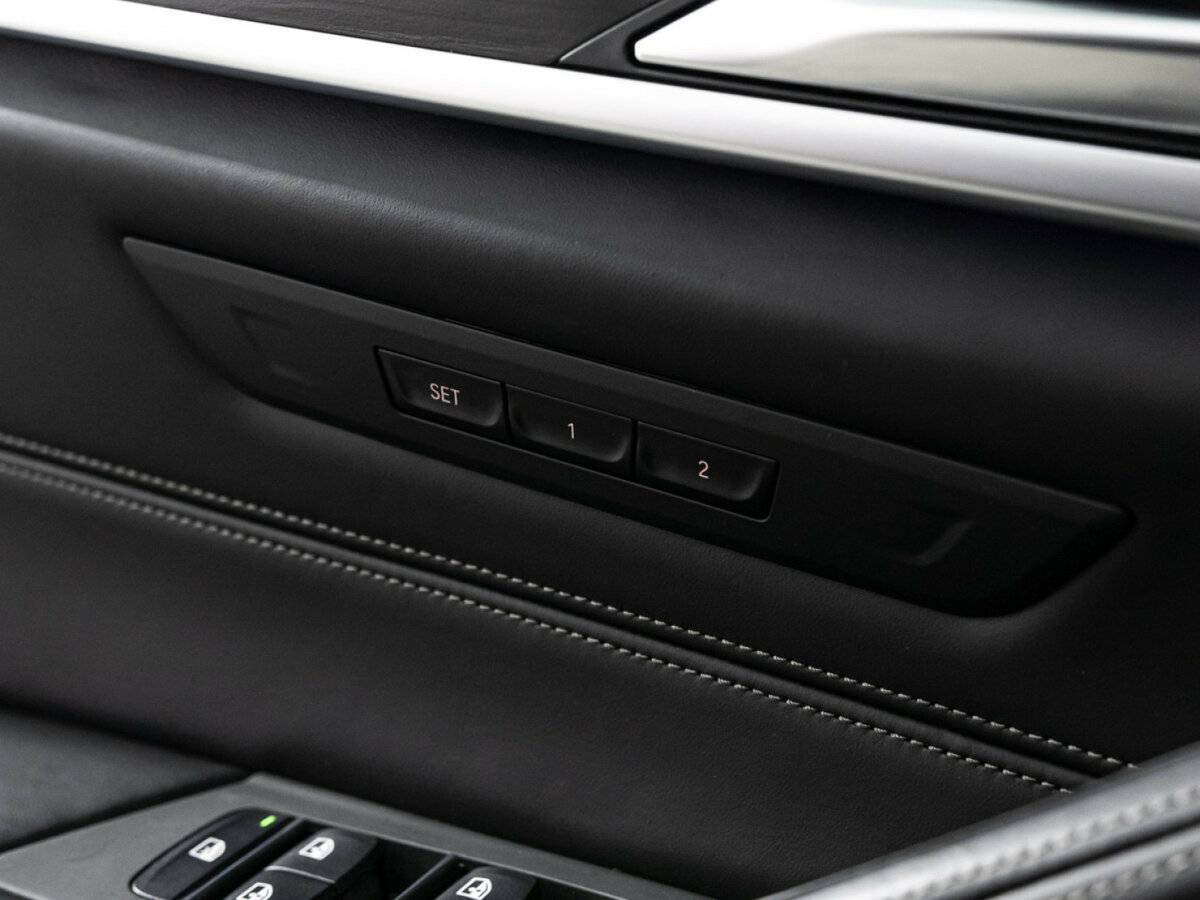 Купить BMW 5 серии 530d xDrive, 2017, 64 000 км, фото №18