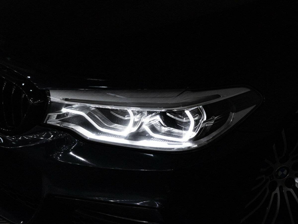 Купить BMW 5 серии 530d xDrive, 2017, 64 000 км, фото №32