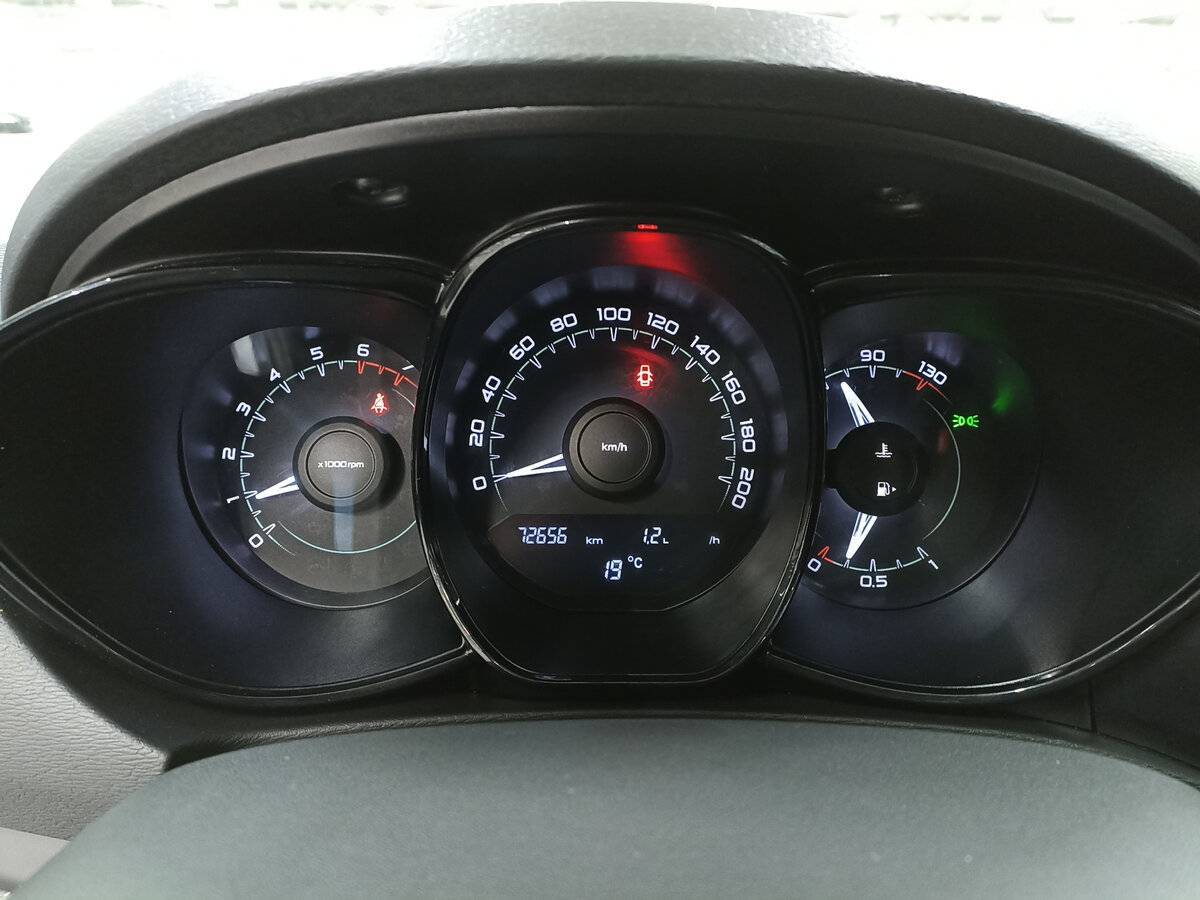 Купить Lada (ВАЗ) Vesta, 2016, 72 639 км, фото №13