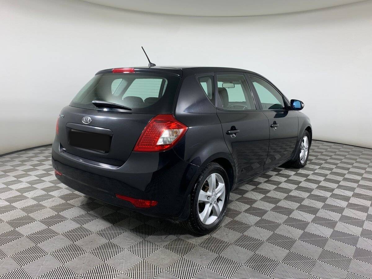 Купить Kia Ceed, 2010, 214 000 км, фото №5