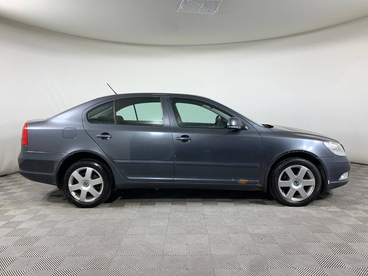 Купить Skoda Octavia, 2011, 269 000 км, фото №4
