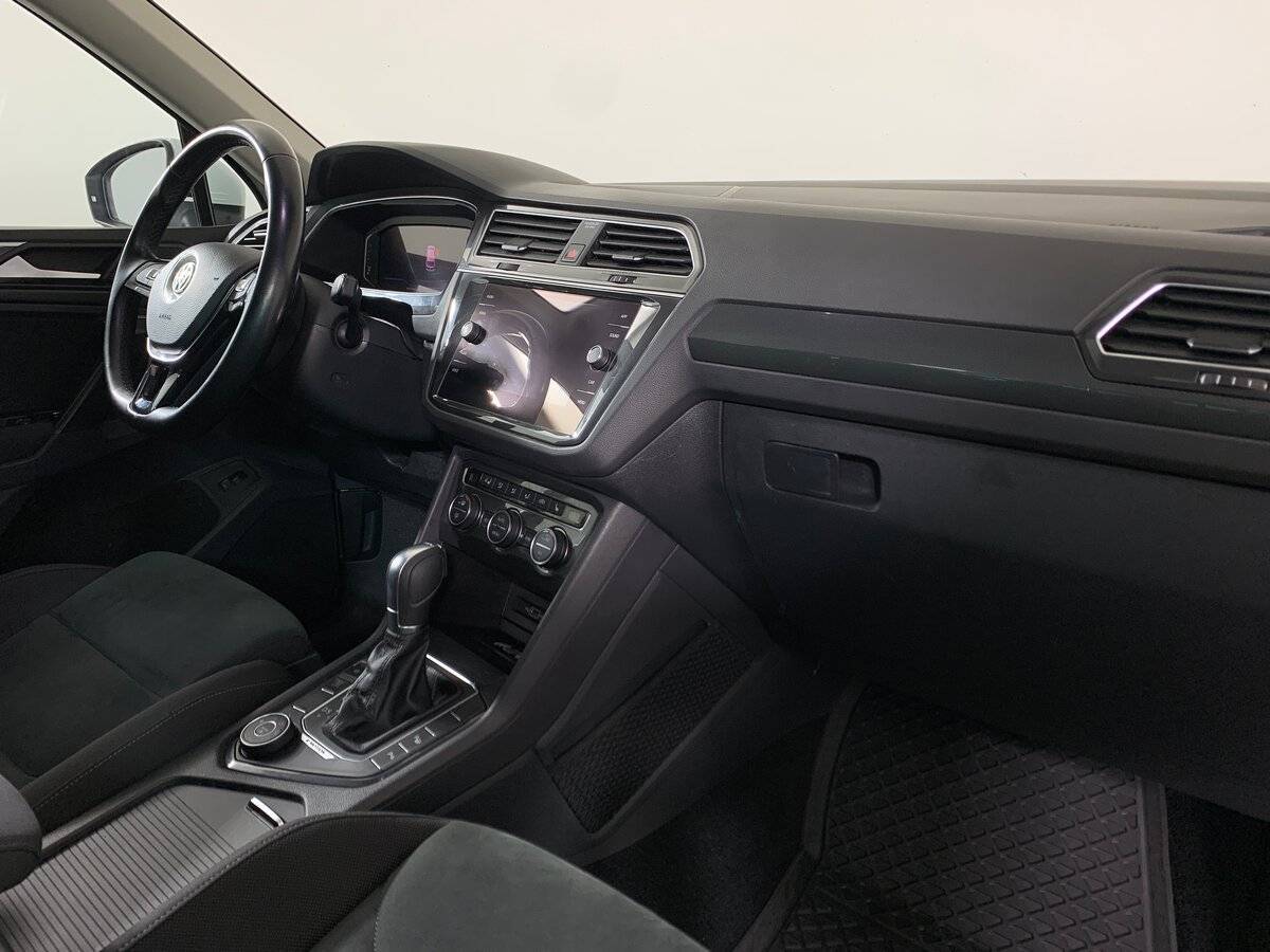 Купить Volkswagen Tiguan, 2019, 120 057 км, фото №13