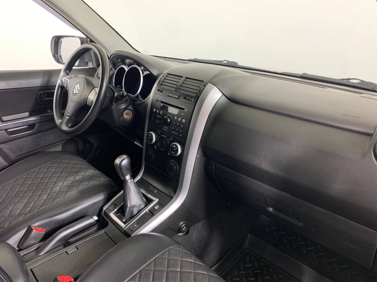 Купить Suzuki Grand Vitara, 2010, 199 000 км, фото №12